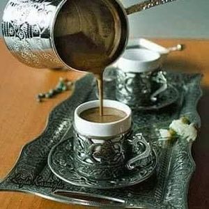 Meet your Posher, Larry